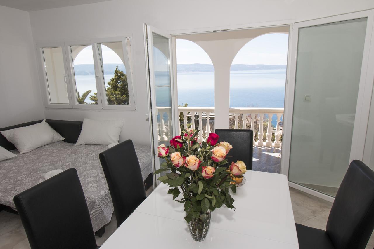 Apartman Horizont Apartment Omis Exterior photo