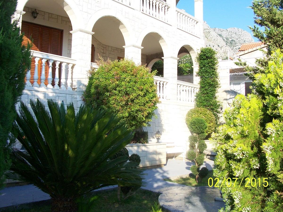 Apartman Horizont Apartment Omis Exterior photo