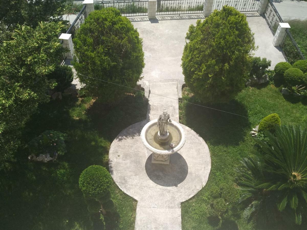 Apartman Horizont Apartment Omis Exterior photo